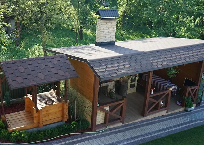 панська господа Tatil Evi Vyzhnytsia